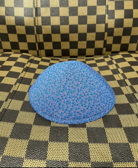 כיפה כחול פרחוני